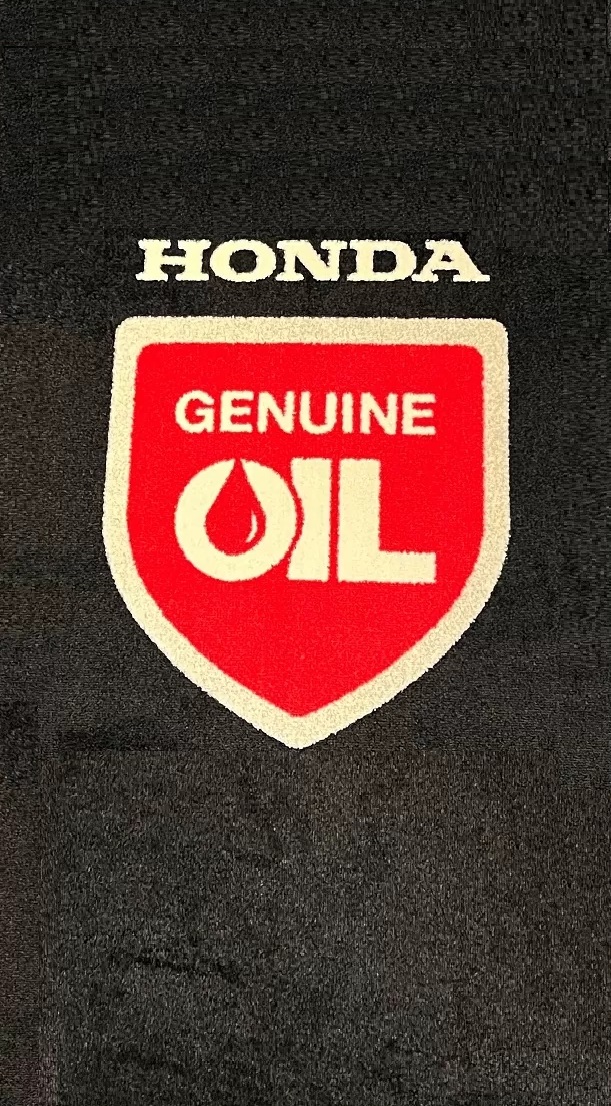 Honda Oil preproga Portrait 180x100cm