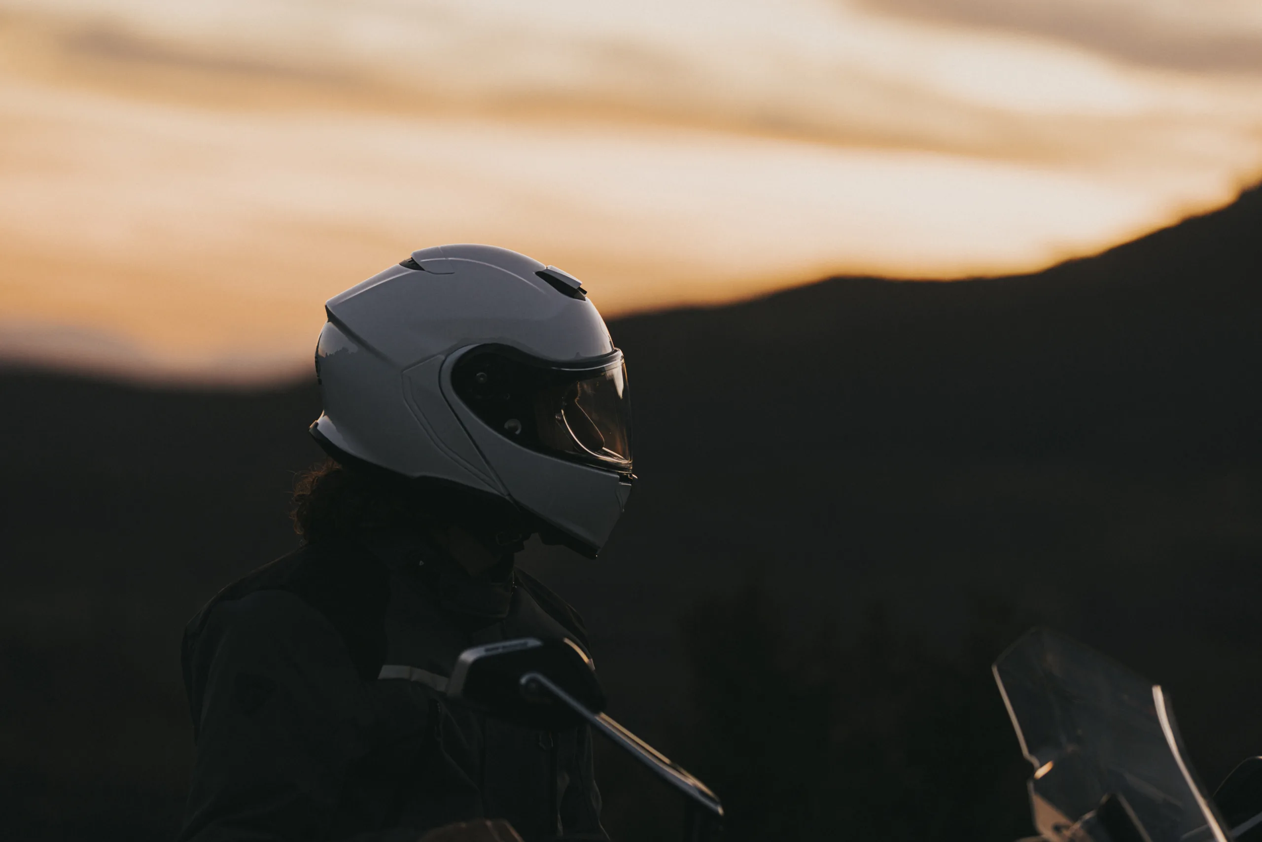 SHOEI testna čelada NEOTEC 3 White Bela XL