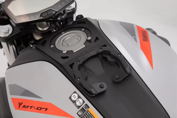 Motech nosilec TANK torbe PRO Yamaha MT07 (18-20) Črna