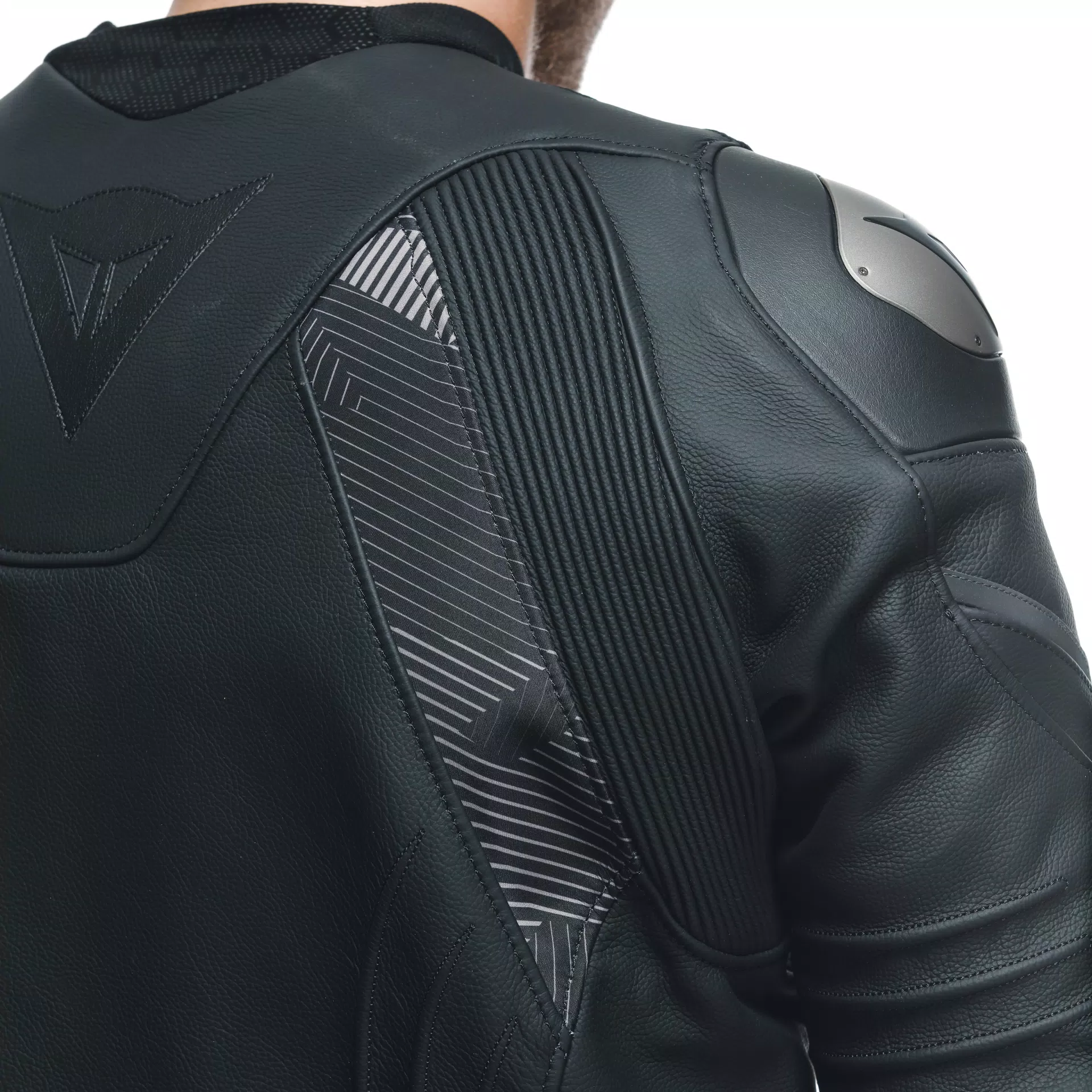 Dainese m. usnjena motoristična jakna AVRO 5 Črna/Siva 54