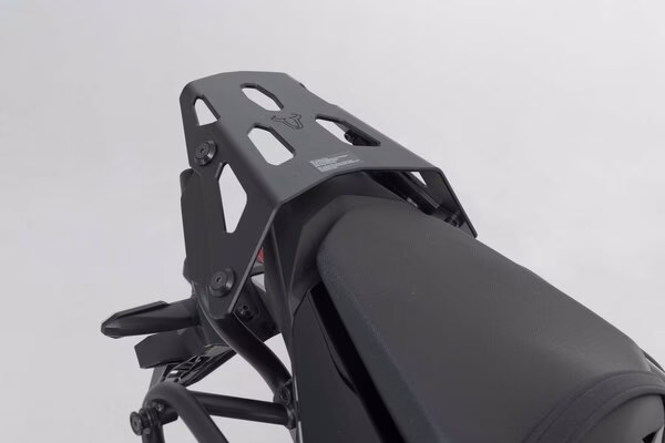 Motech nosilec zadnje torbe in torba 42L RACK PACK za CB750 HORNET 22- Črna 42L