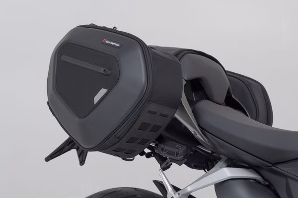Motech set stranskih torb BLAZE Ducati Streetfighter V2 Črna