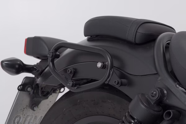 Motech set stranskih torb LEGEND Gear z nosilci za CMX500 Rebel 16- Črna