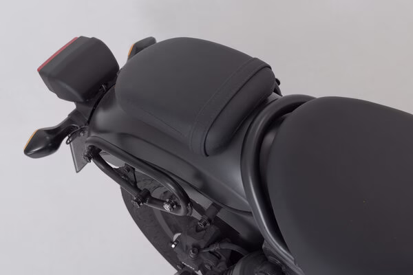 Motech set stranskih torb LEGEND Gear z nosilci za CMX500 Rebel 16- Črna