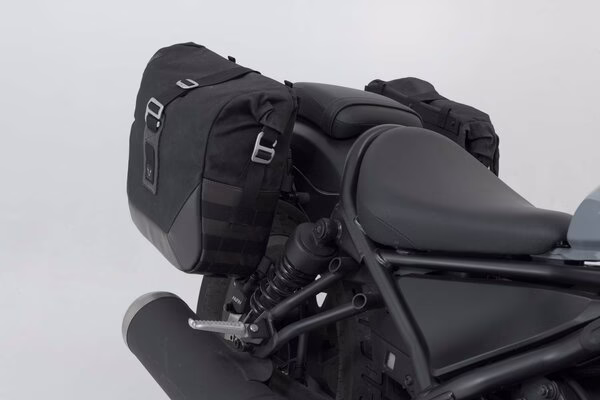 Motech set stranskih torb LEGEND Gear z nosilci za CMX500 Rebel 16- Črna