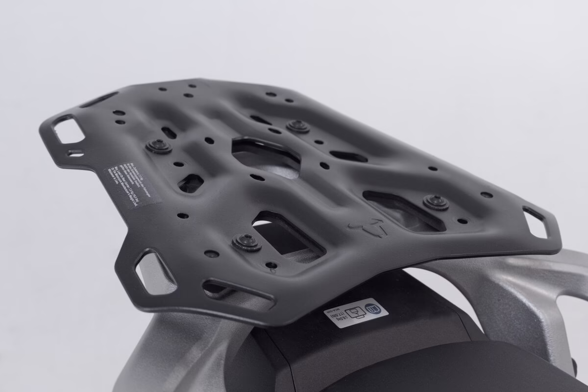 Motech kovček 38L TRAX ADV z nosilci za XL750 Transalp Črna 38L