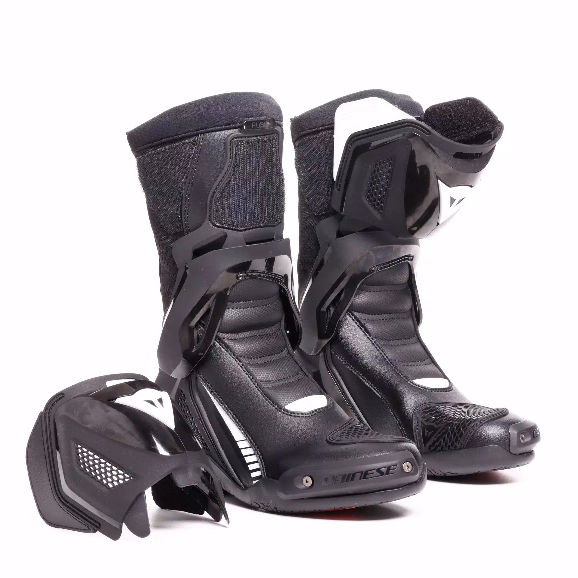 Dainese ž. motoristični škornji NEXUS 3 Črna/Črna/Bela 40