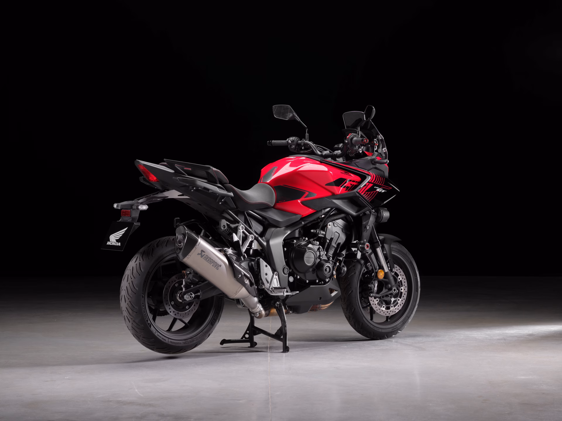 Akrapovič izpuh GT1000 Slip-on